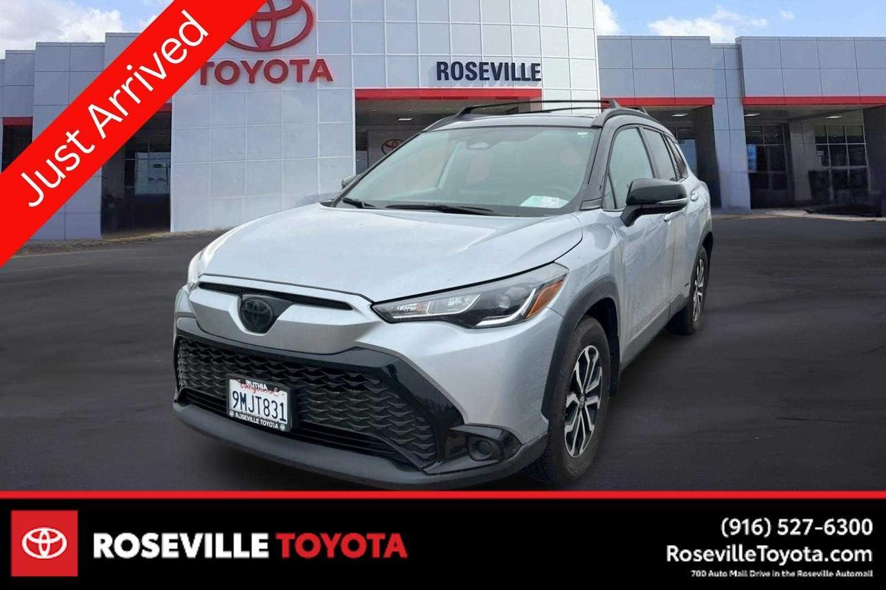 2024 Toyota Corolla Cross Hybrid SE