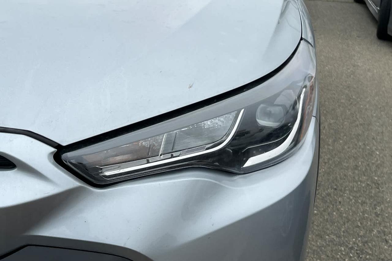 2024 Toyota Corolla Cross Hybrid SE Roseville CA