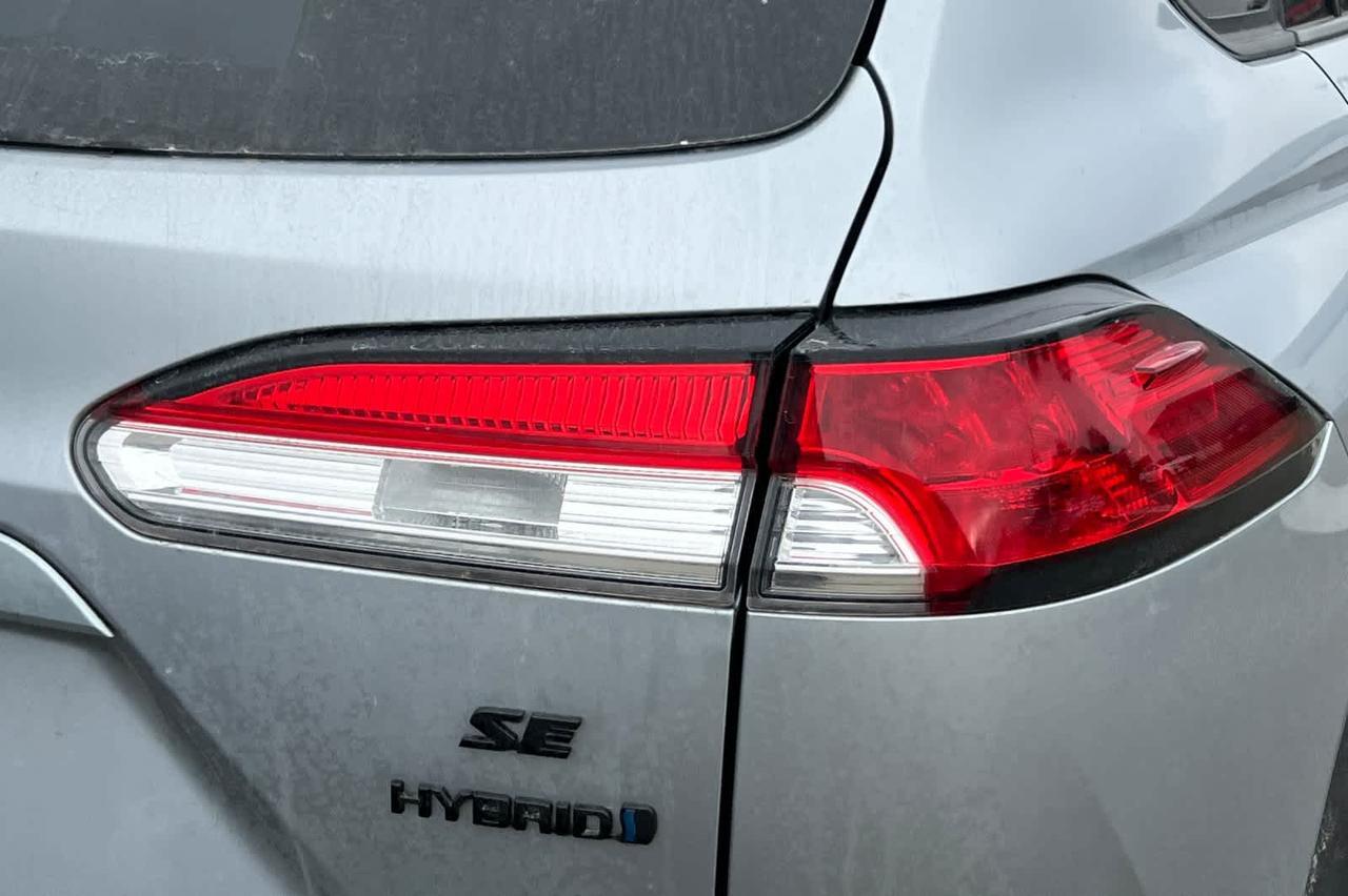 2024 Toyota Corolla Cross Hybrid SE Roseville CA