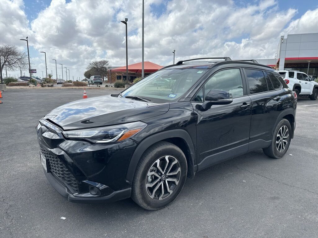 2024 Toyota Corolla Cross Hybrid SE