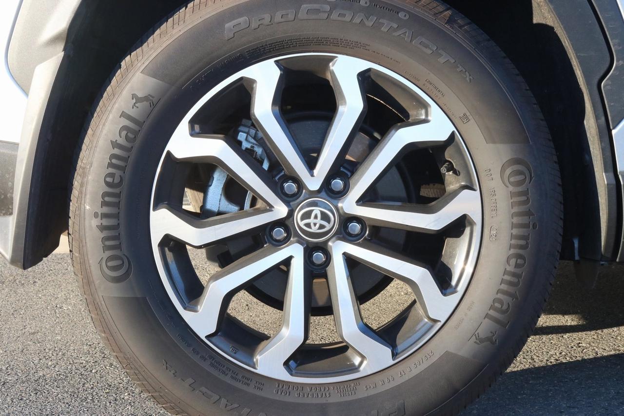 2024 Toyota Corolla Cross Hybrid SE Fredericksburg VA