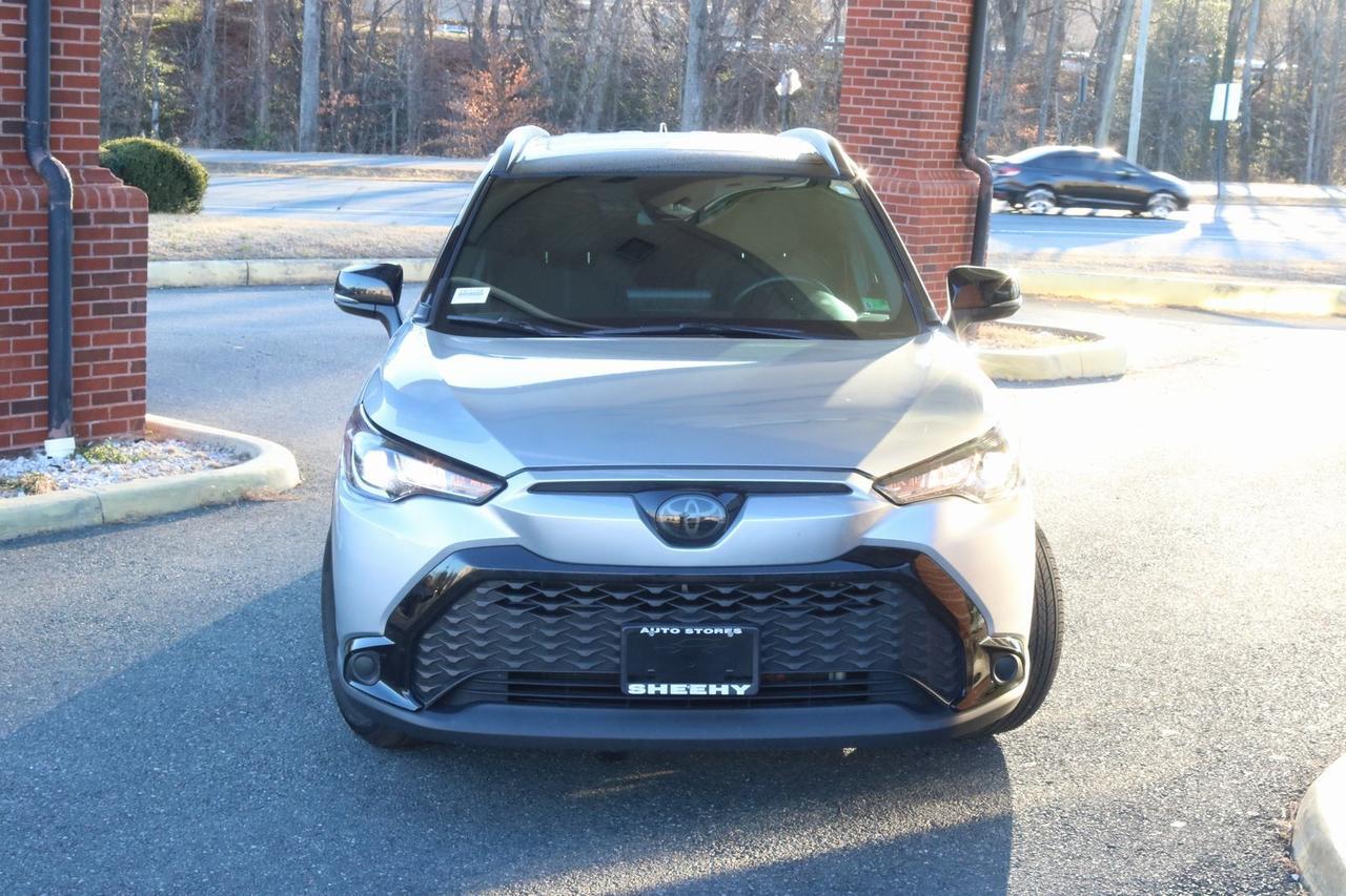 2024 Toyota Corolla Cross Hybrid SE Fredericksburg VA