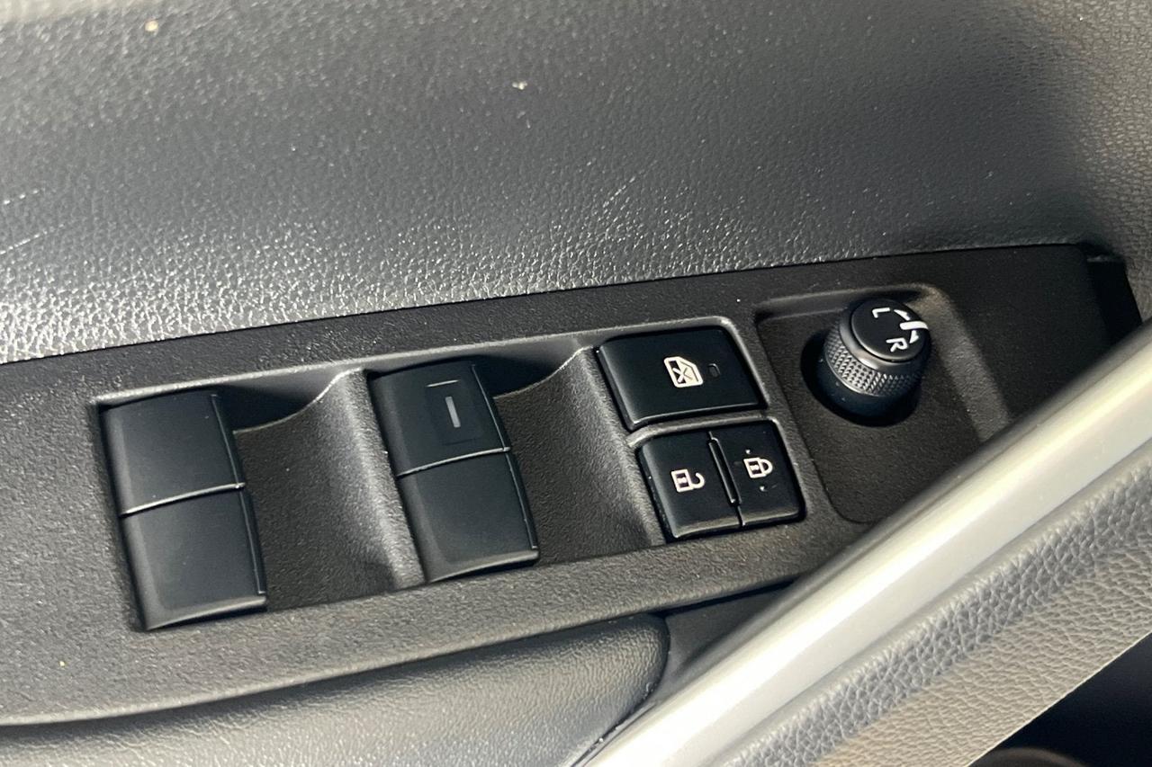 2024 Toyota Corolla Cross Hybrid XSE Roseville CA