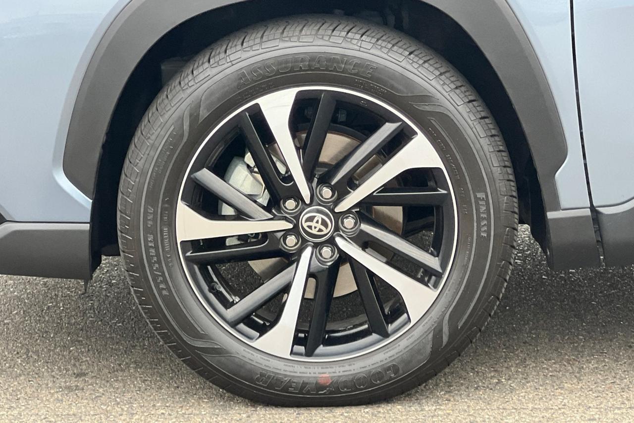 2024 Toyota Corolla Cross Hybrid XSE Roseville CA