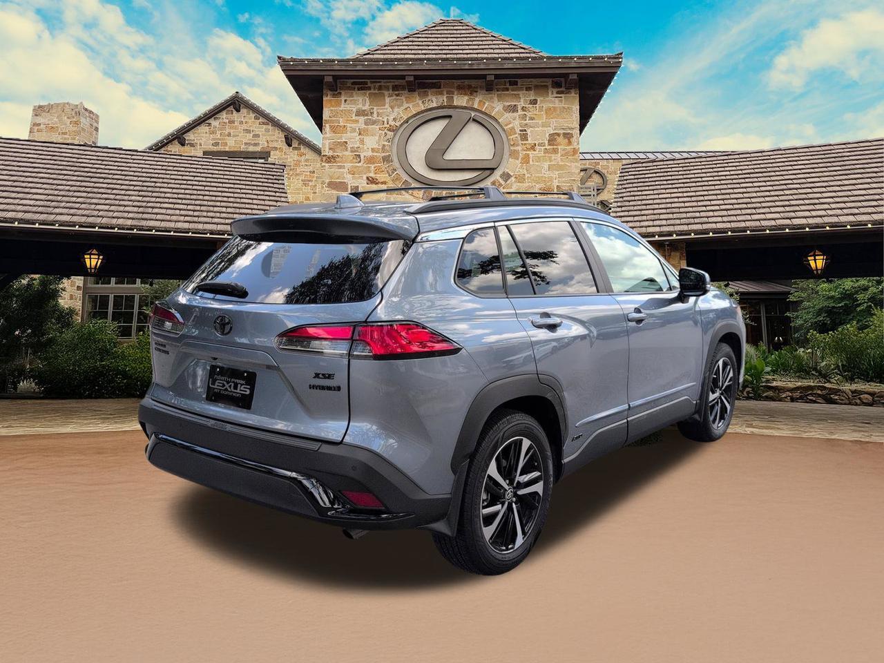 2024 Toyota Corolla Cross Hybrid XSE