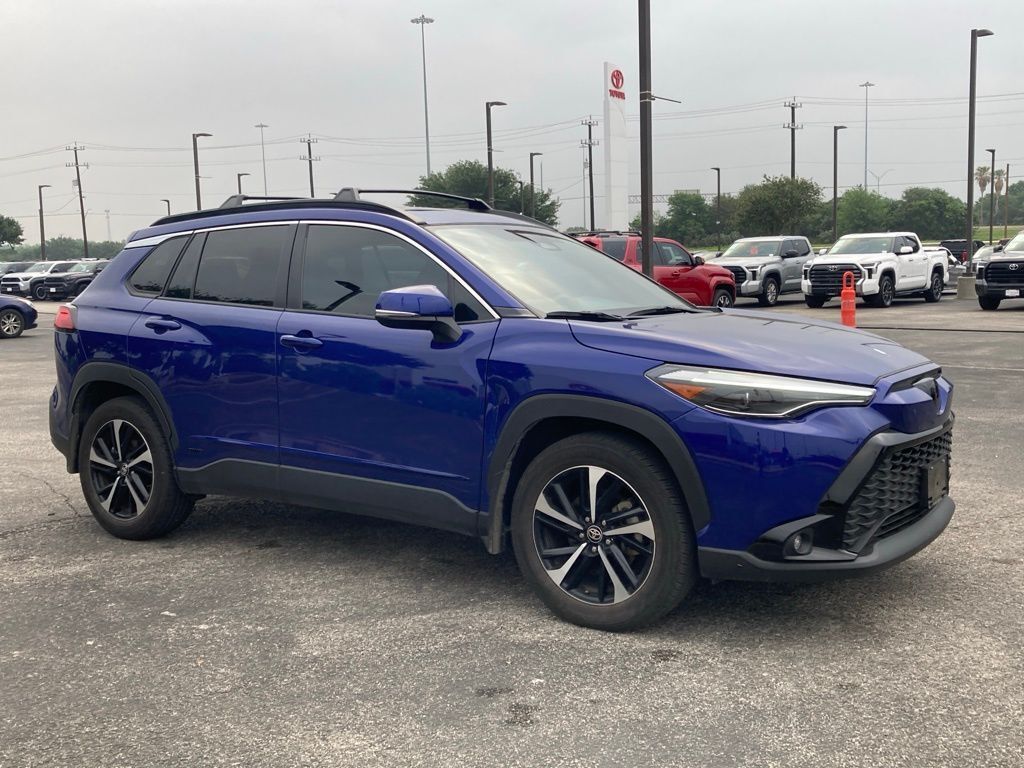 2024 Toyota Corolla Cross Hybrid XSE