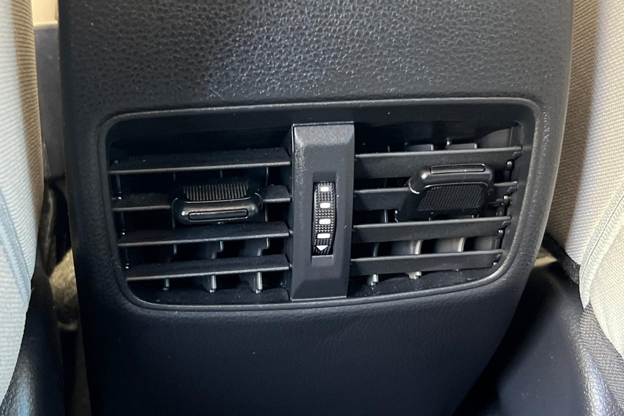 2024 Toyota Corolla Cross L Roseville CA