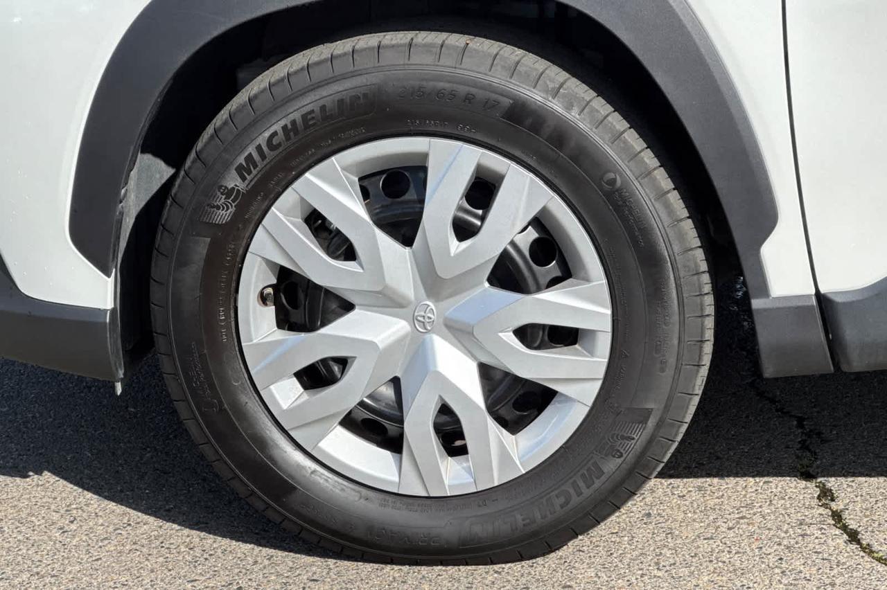 2024 Toyota Corolla Cross L Roseville CA