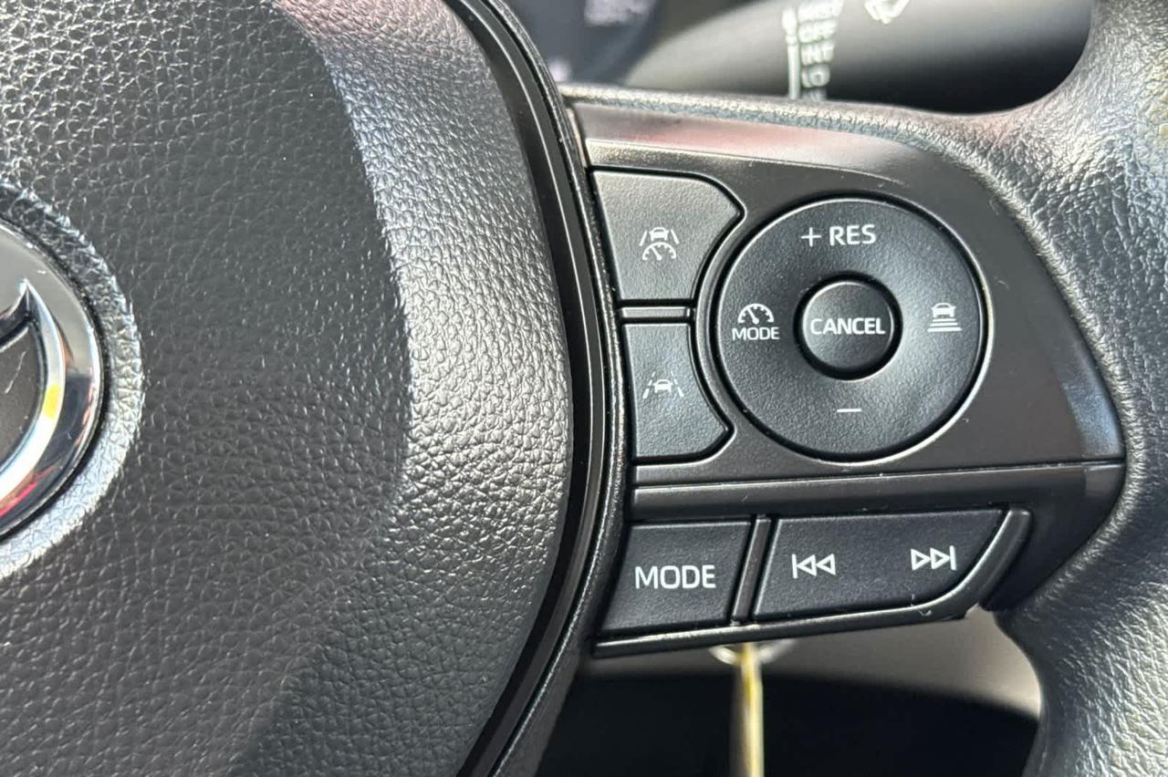 2024 Toyota Corolla Cross L Roseville CA