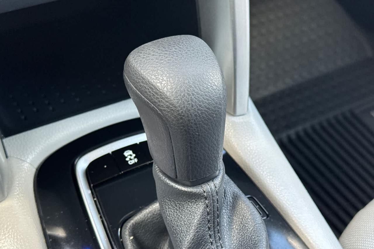 2024 Toyota Corolla Cross L Roseville CA