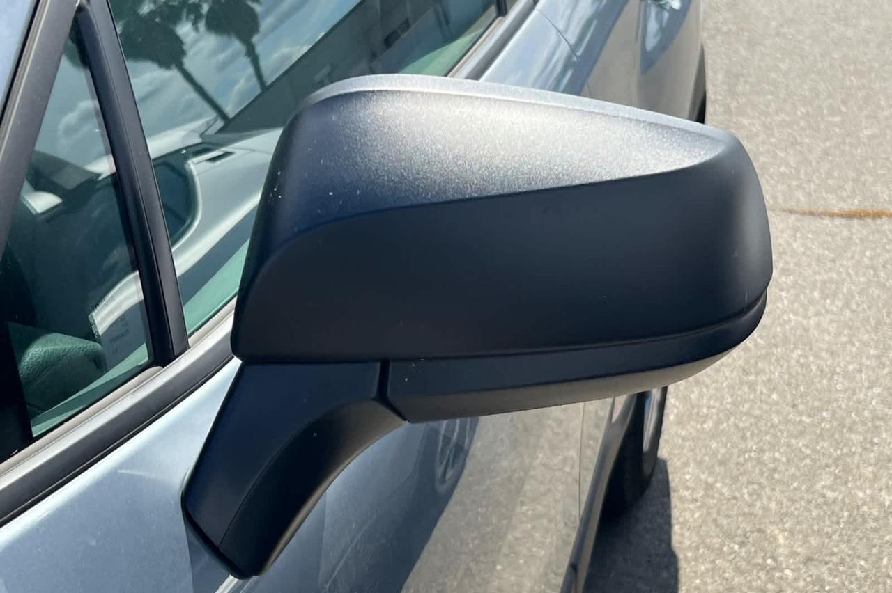 2024 Toyota Corolla Cross L Roseville CA