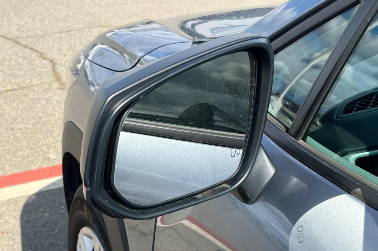 2024 Toyota Corolla Cross L Roseville CA