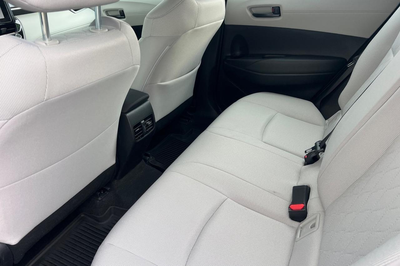 2024 Toyota Corolla Cross L Ontario OR