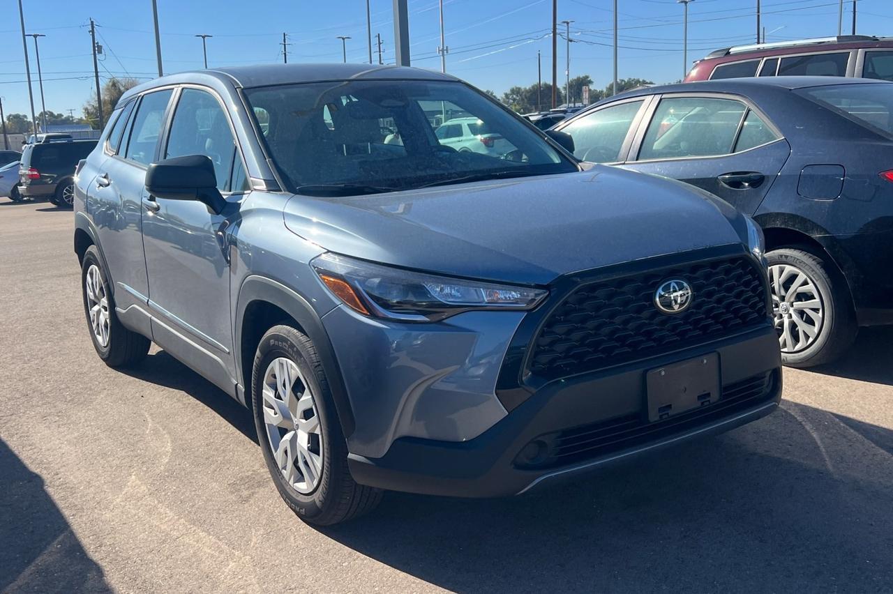 2024 Toyota Corolla Cross L Ontario OR