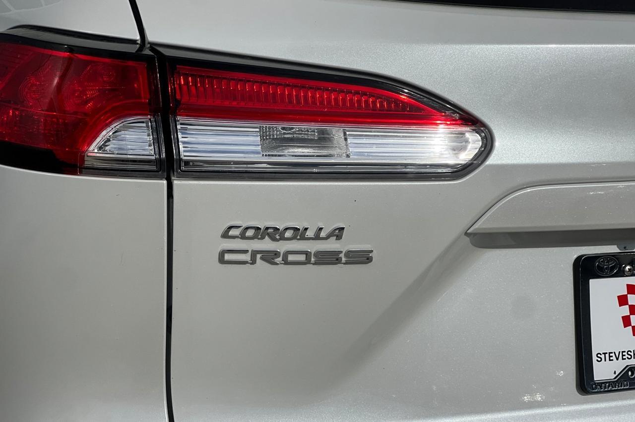 2024 Toyota Corolla Cross L Ontario OR