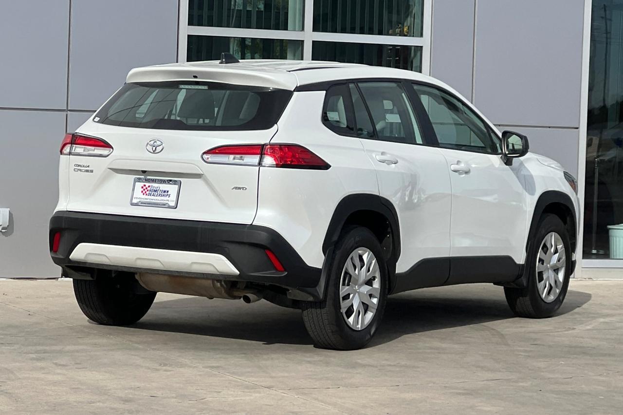 2024 Toyota Corolla Cross L Ontario OR