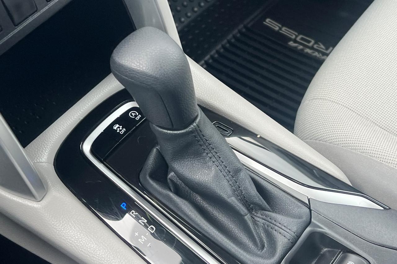 2024 Toyota Corolla Cross L Ontario OR