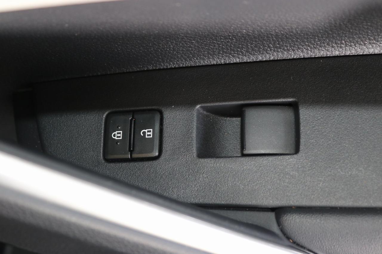 2024 Toyota Corolla Cross L Fredericksburg VA