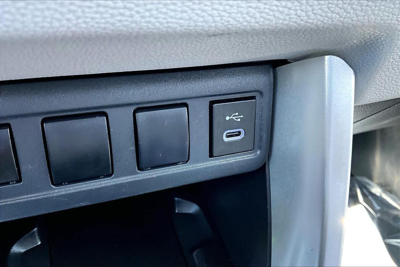 2024 Toyota Corolla Cross LE Folsom CA