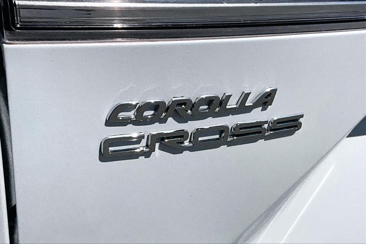 2024 Toyota Corolla Cross LE Folsom CA