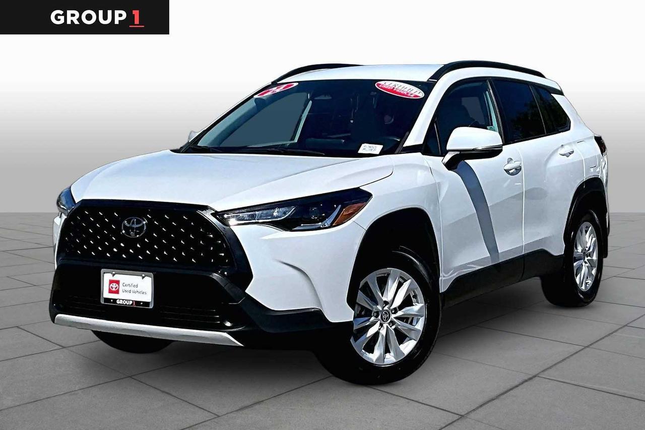 2024 Toyota Corolla Cross LE
