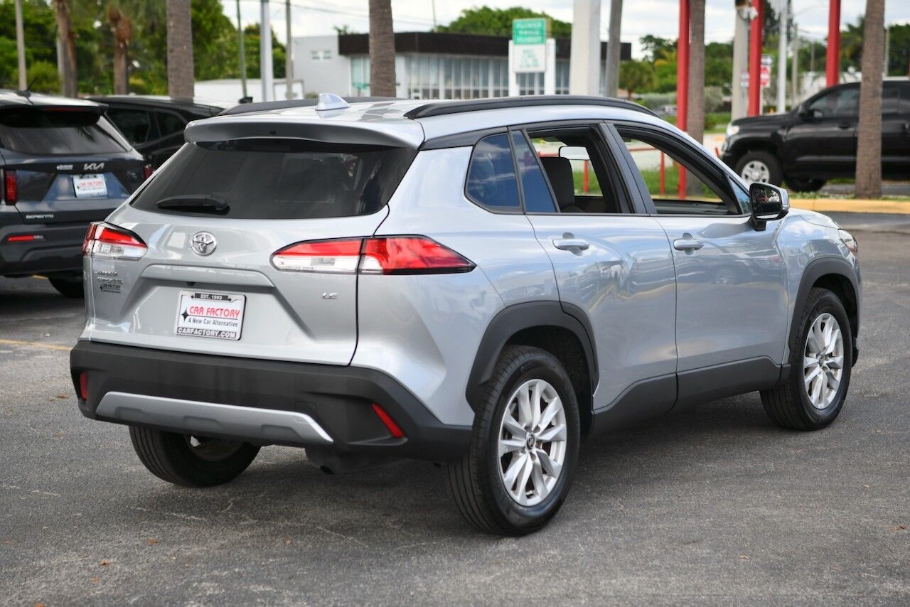 2024 Toyota Corolla Cross LE Doral FL