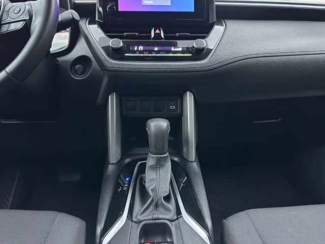 2024 Toyota Corolla Cross LE Miami FL