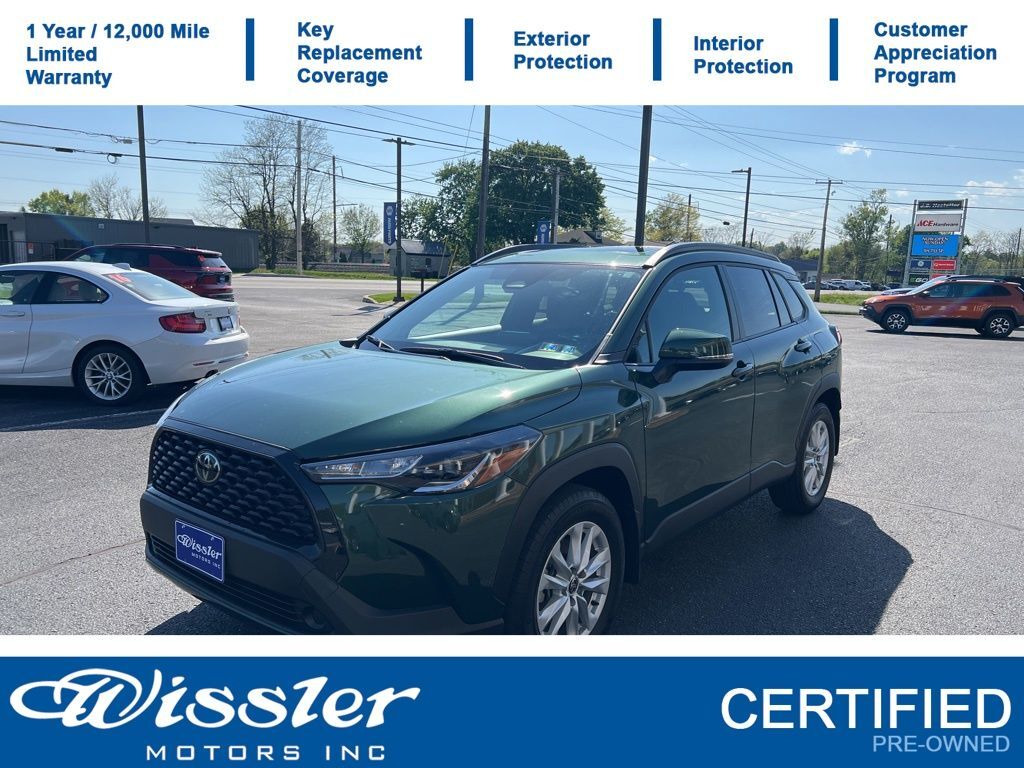 2024 Toyota Corolla Cross LE