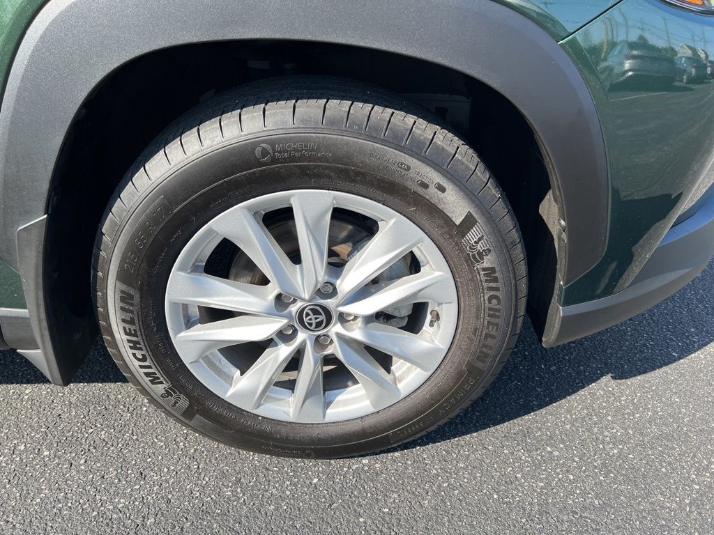 2024 Toyota Corolla Cross LE Mount Joy PA
