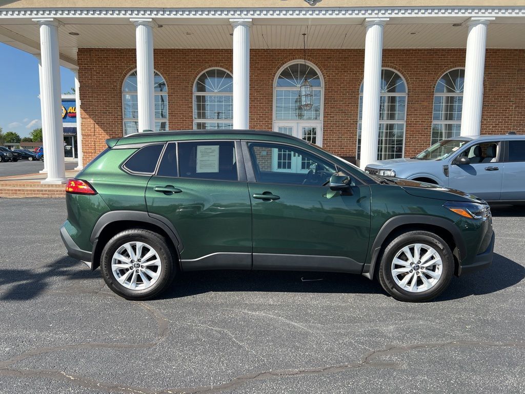 2024 Toyota Corolla Cross LE Mount Joy PA