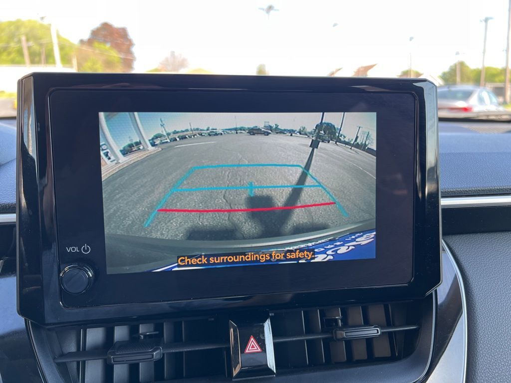 2024 Toyota Corolla Cross LE Mount Joy PA