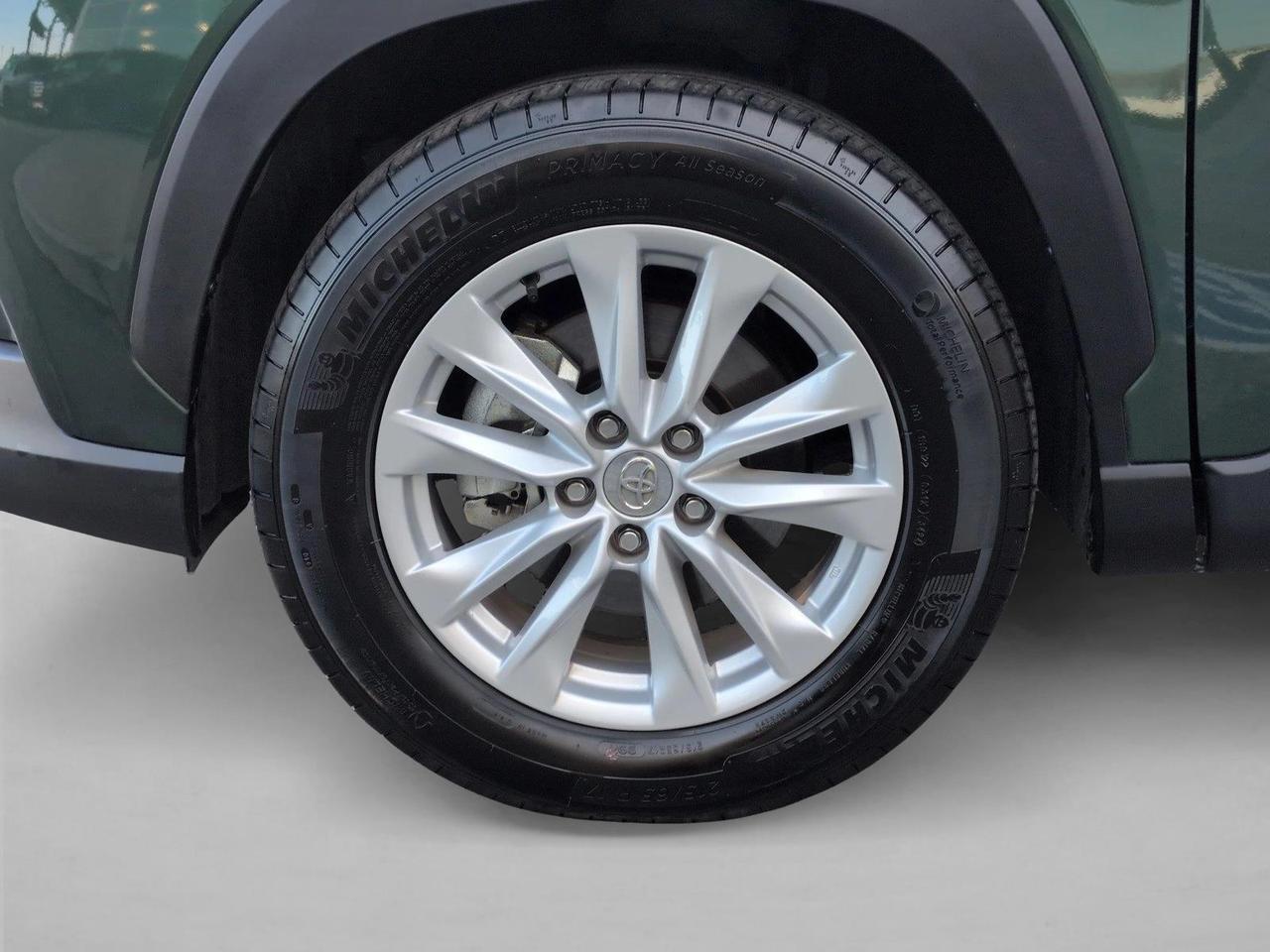 2024 Toyota Corolla Cross LE Roseville CA