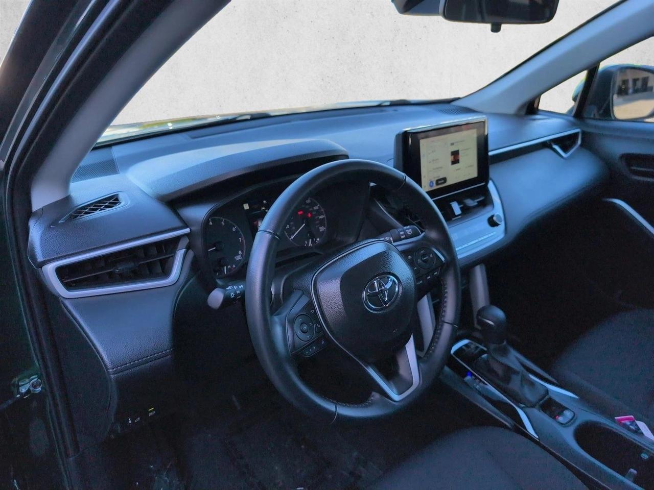2024 Toyota Corolla Cross LE Roseville CA
