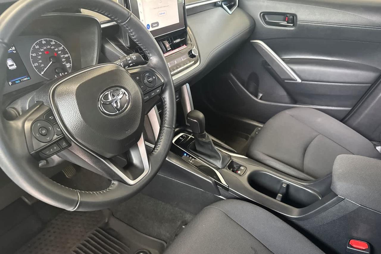 2024 Toyota Corolla Cross LE Roseville CA