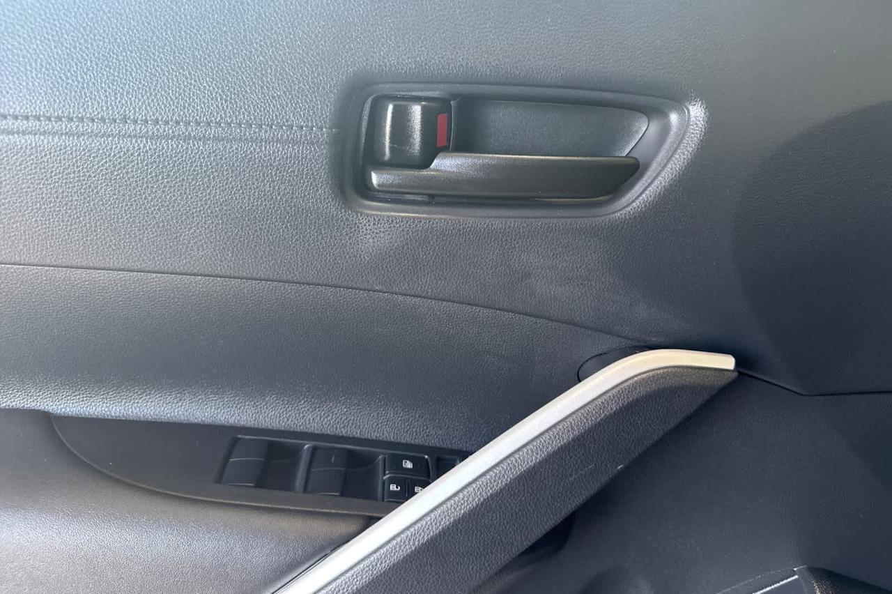 2024 Toyota Corolla Cross LE Roseville CA