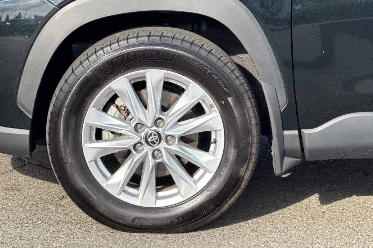 2024 Toyota Corolla Cross LE Roseville CA