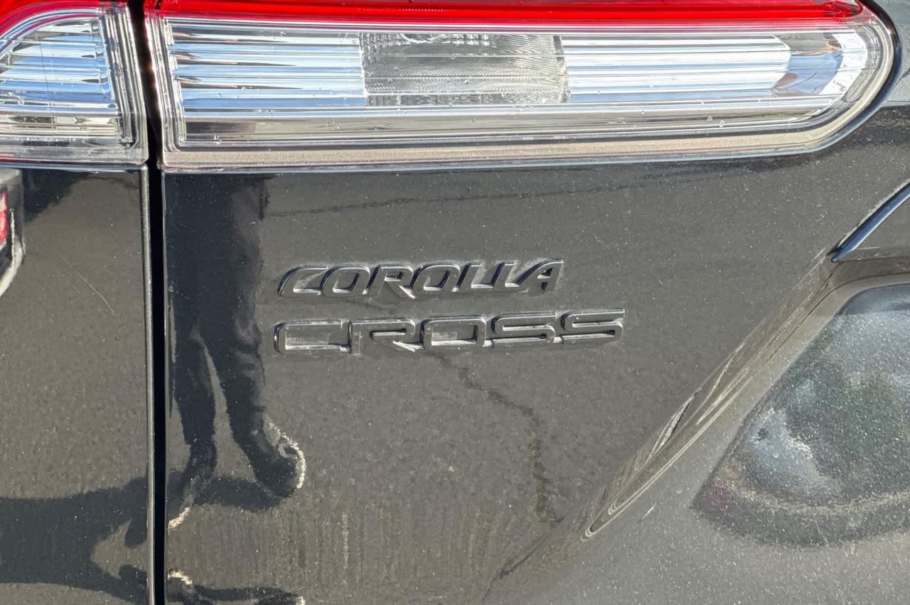 2024 Toyota Corolla Cross LE Roseville CA