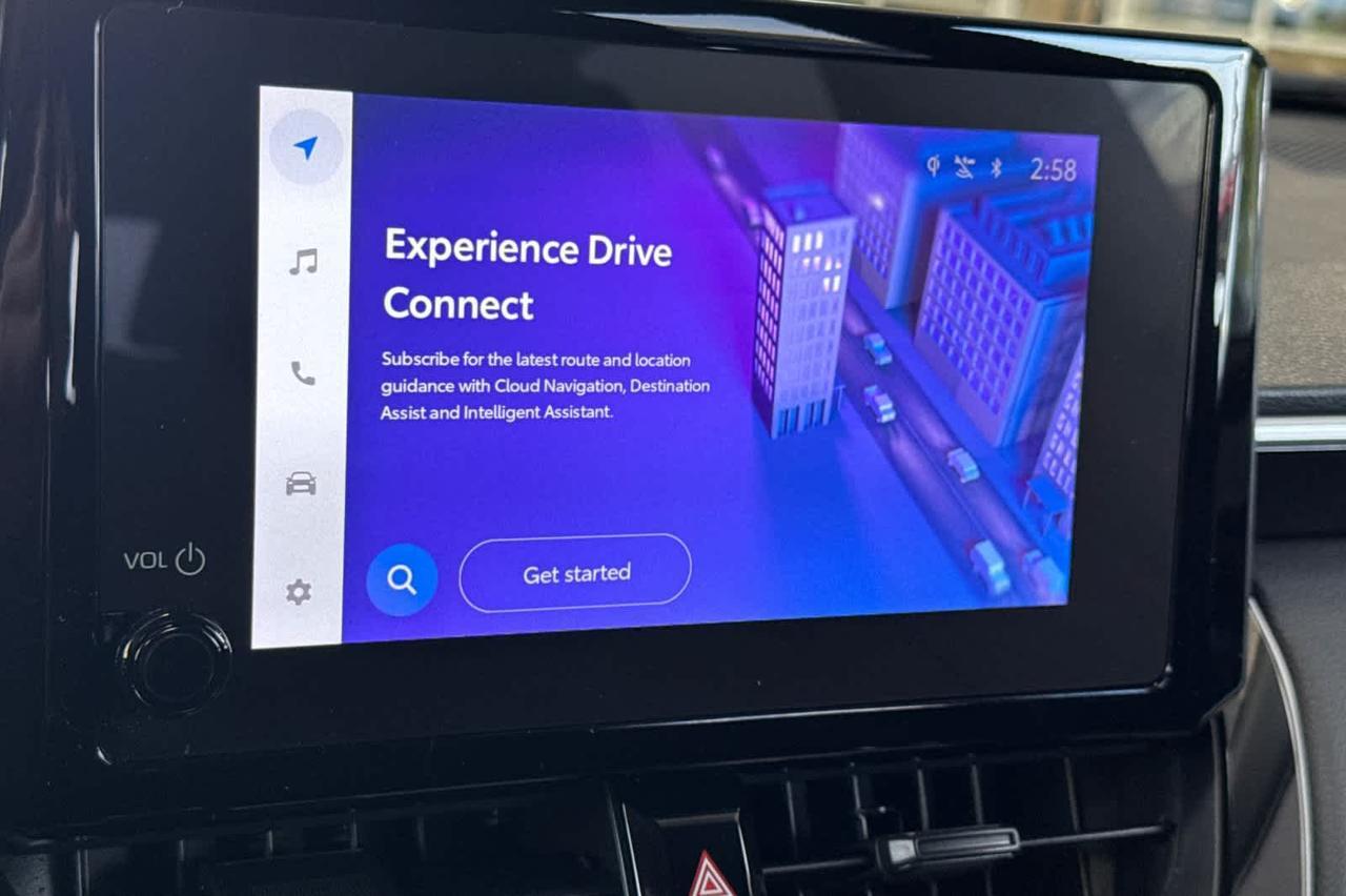 2024 Toyota Corolla Cross LE Roseville CA