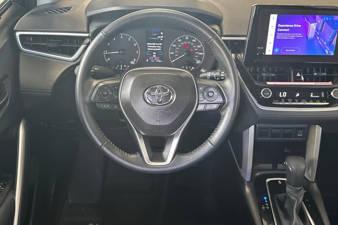 2024 Toyota Corolla Cross LE Roseville CA