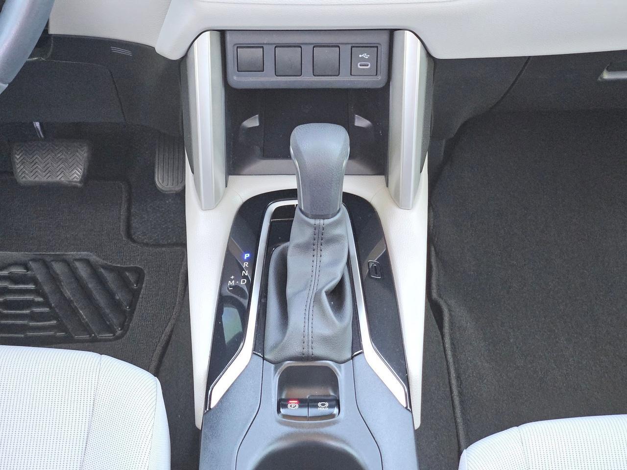 2024 Toyota Corolla Cross LE Castroville TX