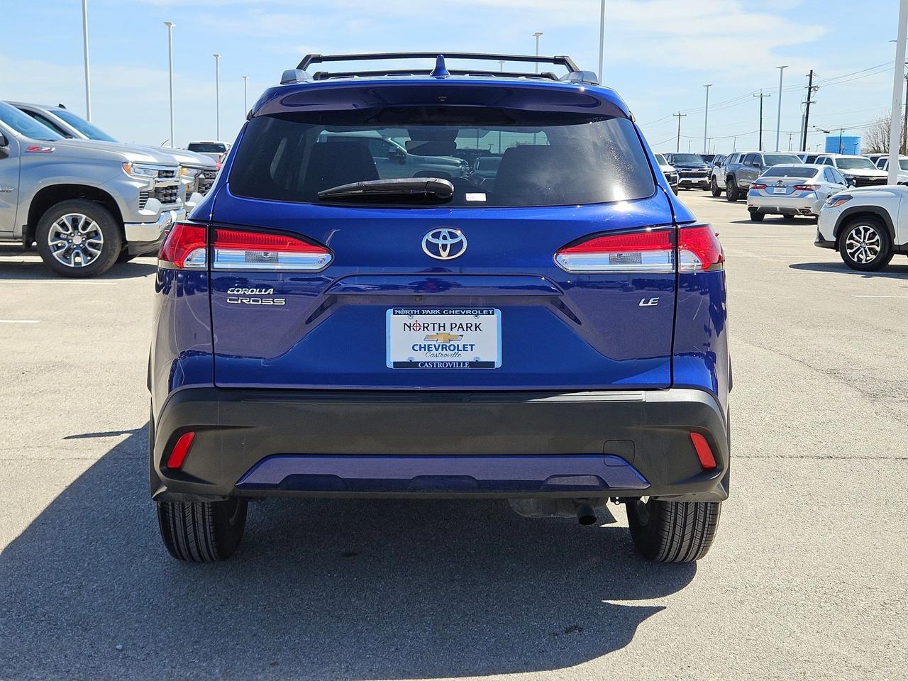 2024 Toyota Corolla Cross LE Castroville TX