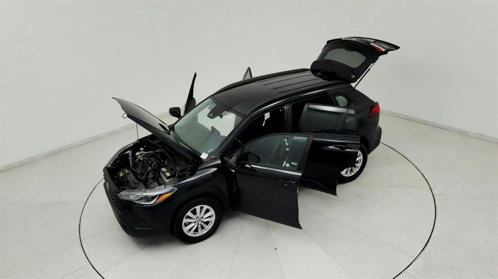 2024 Toyota Corolla Cross LE Laurel MD