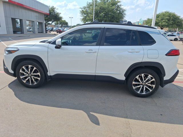 2024 Toyota Corolla Cross XLE Hurst TX