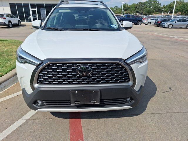 2024 Toyota Corolla Cross XLE Hurst TX