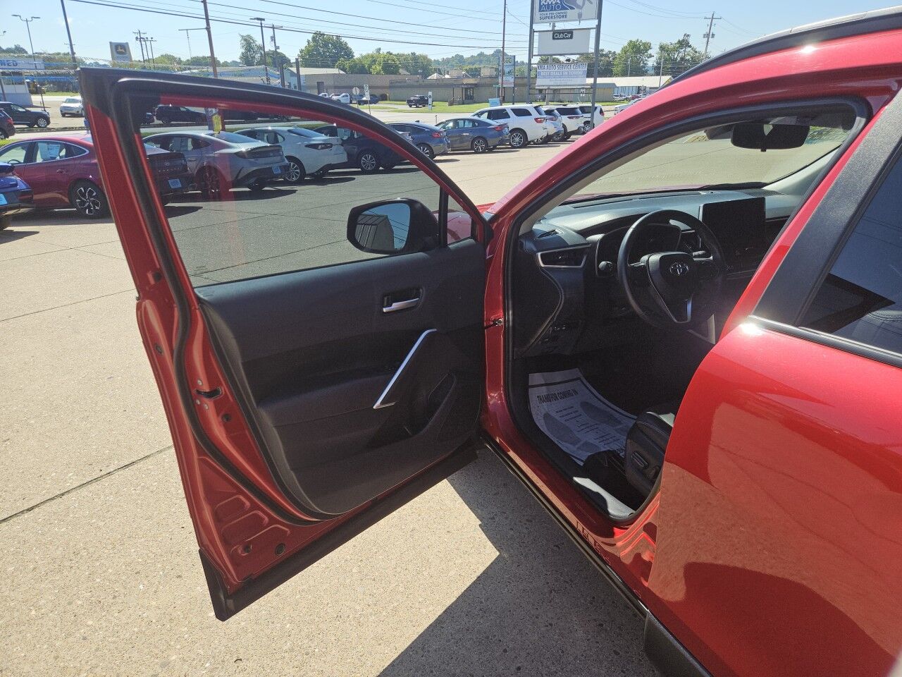 2024 Toyota Corolla Cross XLE Marietta OH