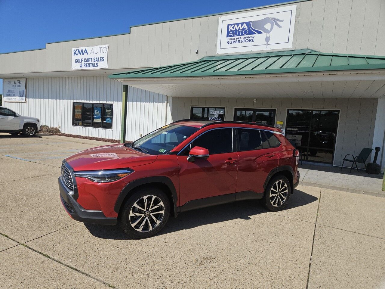 2024 Toyota Corolla Cross XLE Marietta OH