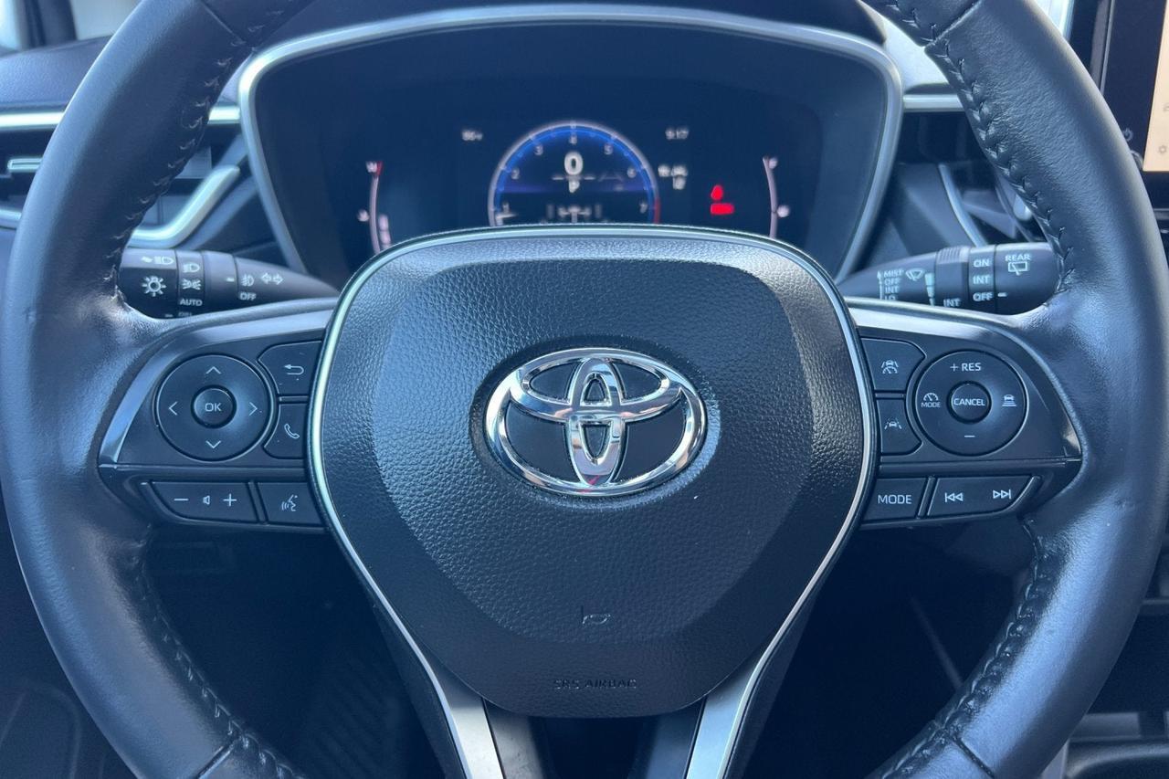 2024 Toyota Corolla Cross XLE Roseville CA
