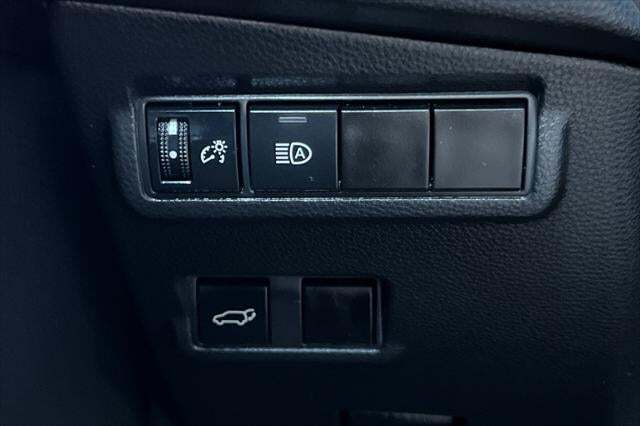 2024 Toyota Corolla Cross XLE Roseville CA