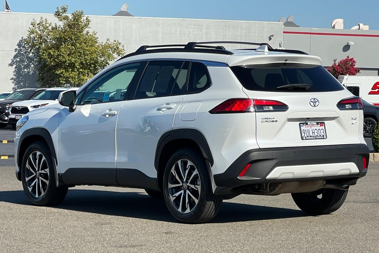 2024 Toyota Corolla Cross XLE Roseville CA
