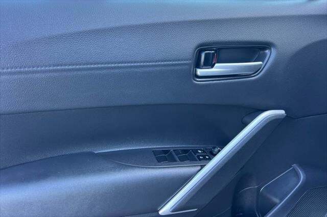 2024 Toyota Corolla Cross XLE Roseville CA